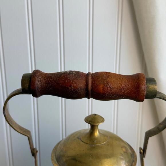 Brass with wooden handle Teapot India - Picture 3 of 9